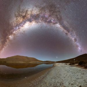 Reflets galactiques au clair de lune (Chili)
